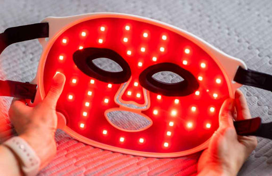 Máscara de luz roja para la cara: MFX Mask Pro frente a otras opciones