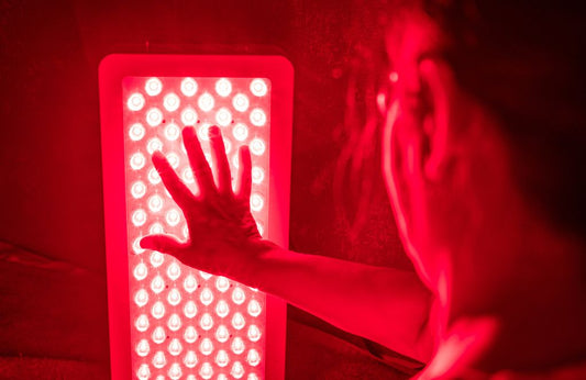¿Los paneles de luz roja son seguros? EMF, ojos y efectos secundarios