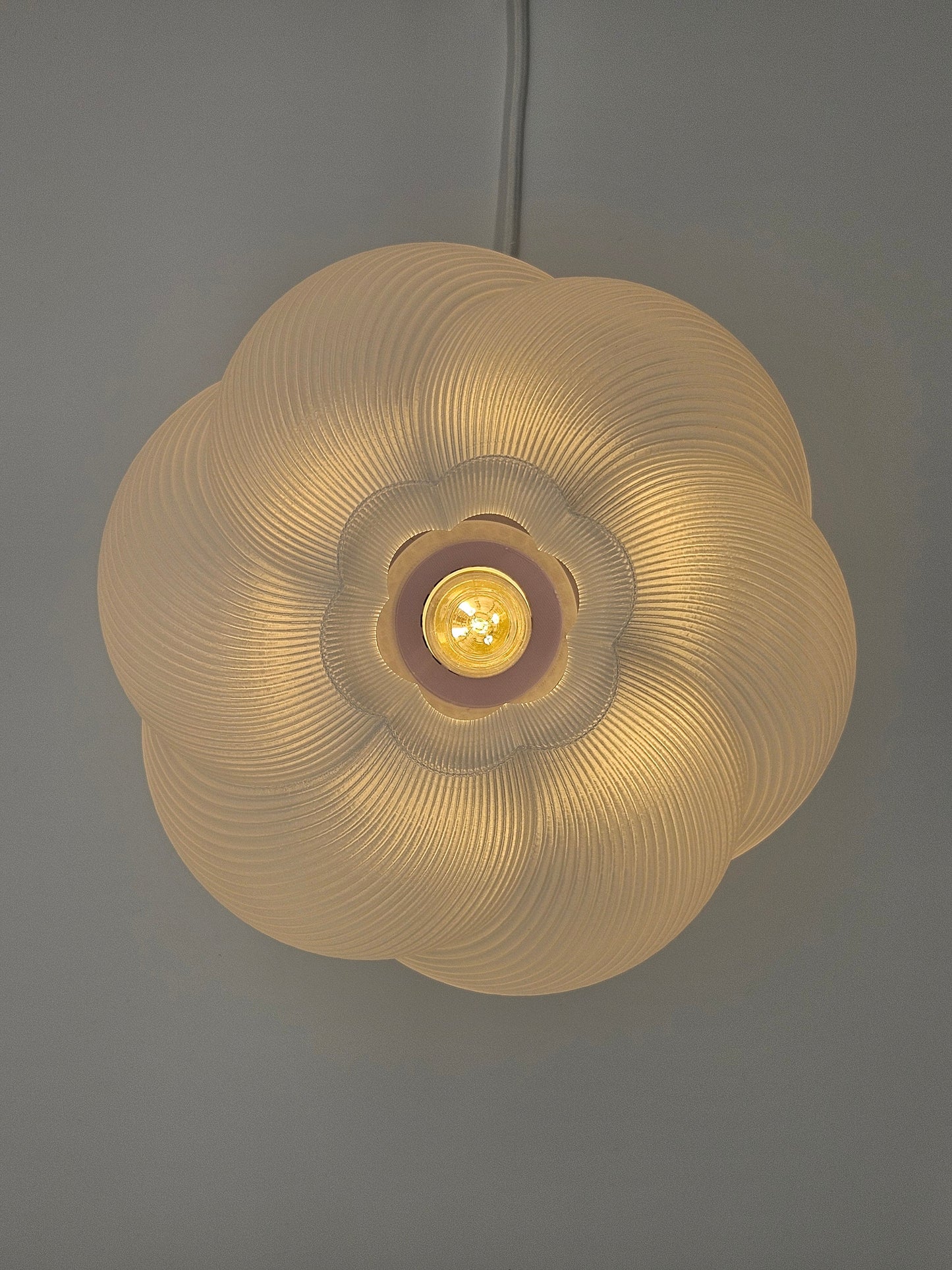 Duo wavy shell